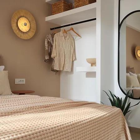 C'est La Vie - Beachfront لاغاناس